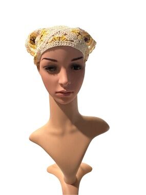 Crochet Daisy Scarf - Yellow and Cream